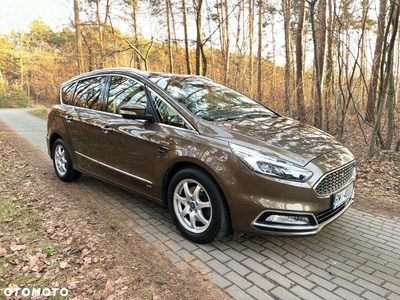 Ford S-Max 2.0 TDCi 4WD Vignale PowerShift
