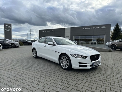 Jaguar XE 2.0 D Prestige