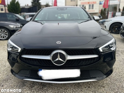 Mercedes-Benz CLA 180 AMG Line