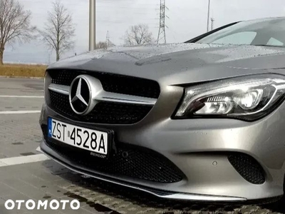 Mercedes-Benz CLA 180 d AMG Line