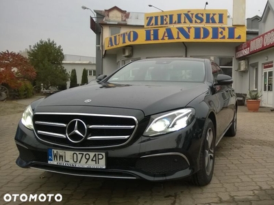 Mercedes-Benz Klasa E 220 d 4-Matic 9G-TRONIC