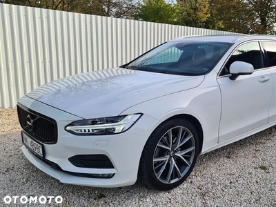 Volvo V90 D4 AWD Momentum Pro