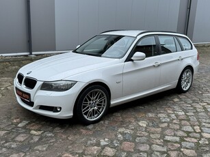 BMW SERIA 3 IV (E90/E91/E92/E93) BMW SERIA 3 LIFT 2.0 Diesel 143km Kombi Manual Xenon PDC 18cali