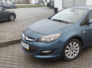 Opel Astra J 1.6CDTI półskóra PDC 17