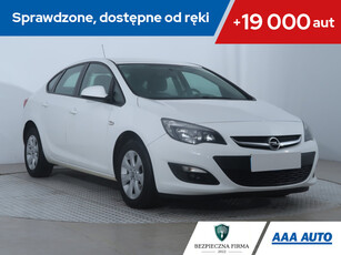 Opel Astra J Sedan 1.4 Turbo ECOTEC 140KM 2019