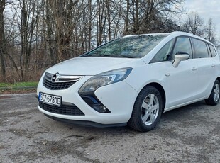 Opel Zafira C bezwypadkowy, pełny serwis ASO, bogata opcja COSMO, 7-osobowy