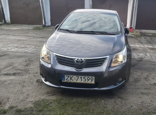 Toyota Avensis III 1.6 cm3 132 KM