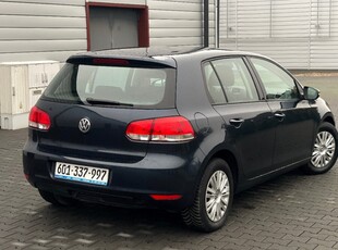 Volkswagen Golf VI