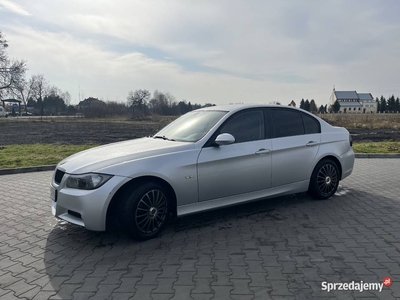 BMW E90 320i LPG 2kpl felg z oponami nokian, dobrze utrzyman