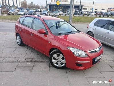 Hyundai i30 CW 1.6 benzyna 2009rok