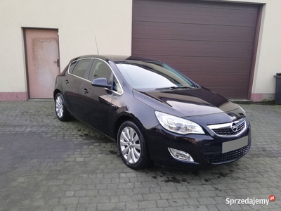 Opel Astra J * 1,4Turbo, 140KM, Hatchback, Zadbany *