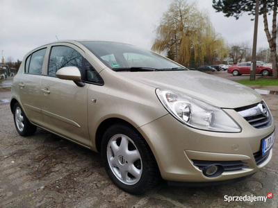 Opel Corsa 5 drzwi 1,2 benz klima mały przebieg w cenie opl…