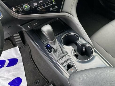 Toyota Camry 2.5 Hybrid Comfort CVT ! Z polskiego salonu ! Faktura VAT !
