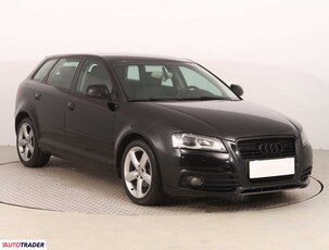 Audi A3 1.6 103 KM 2010r. (Piaseczno)