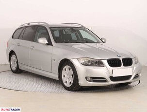 BMW 318 2.0 140 KM 2009r. (Piaseczno)