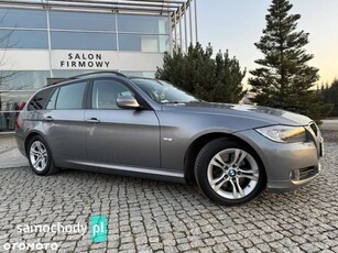 BMW Seria 3 318d DPF Touring Edition Sport