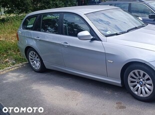 BMW SERIA 3 IV (E90/E91/E92/E93) BMW 318D E91 SERIA 3 TOURING 2.0 /143 kM