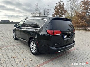 Chrysler Pacifica Touring L 3,6L 2017