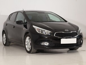 Kia Cee'd I , Klima, Parktronic, Podgrzewane siedzienia