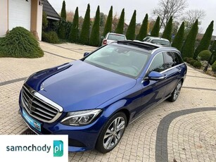 Mercedes-Benz C-Klasa 250 (BlueTEC) d T 7G-TRONIC AMG Line