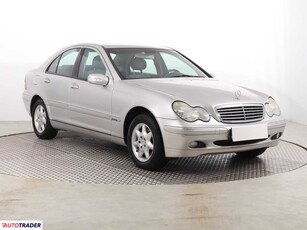 Mercedes C-klasa 1.8 140 KM 2003r. (Piaseczno)