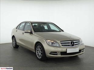 Mercedes C-klasa 1.8 154 KM 2010r. (Piaseczno)