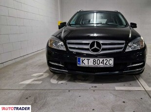 Mercedes C-klasa 1.8 benzyna 184 KM 2010r. (Kraków)