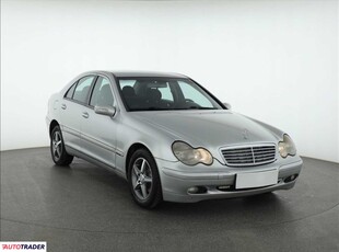 Mercedes C-klasa 2.1 113 KM 2002r. (Piaseczno)