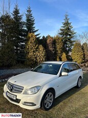 Mercedes C-klasa 2.1 diesel 136 KM 2011r. (bytom)