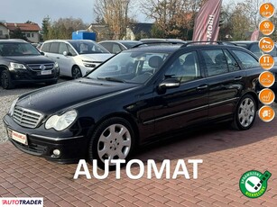 Mercedes C-klasa 3.0 benzyna 231 KM 2007r. (SADE BUDY)