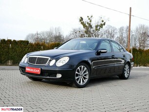 Mercedes E-klasa 1.8 benzyna + LPG 163 KM 2004r. (Goczałkowice-Zdrój)