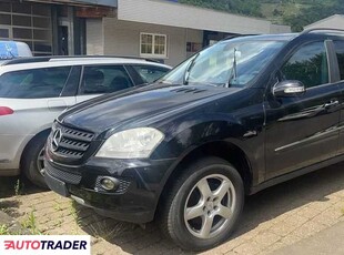 Mercedes M-klasa 3.0 diesel 190 KM 2007r. (nowy)