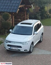 Mitsubishi Outlander 2.0 203 KM 2013r.