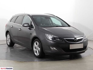 Opel Astra 1.4 138 KM 2010r. (Piaseczno)