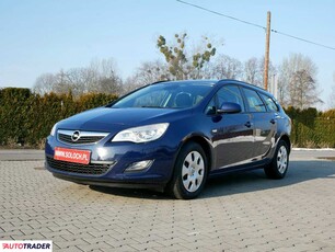 Opel Astra 1.4 benzyna 100 KM 2011r. (Goczałkowice-Zdrój)