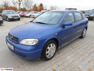 Opel Astra 1.4 benzyna 90 KM 2004r. (Tychy)