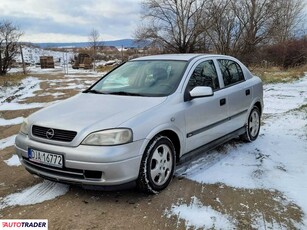 Opel Astra 1.6 benzyna 75 KM 1999r.