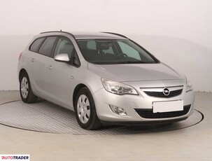 Opel Astra 1.7 108 KM 2011r. (Piaseczno)