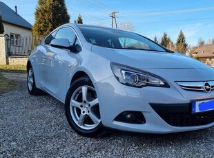 Opel Astra gtc,bixenon,navi