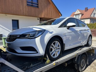 Opel Astra K 1.4 T benzyna Enjoy 150 koni, uszkodzony