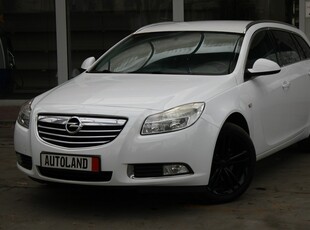 Opel Insignia I Bezwypadkowy-Maly przebieg-Naped 4x4-Serwis-GWARANCJA!!!