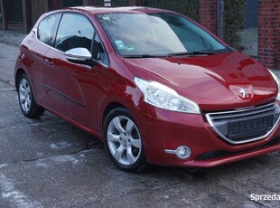 Peugeot 208 2012 rok 1.6 diesel