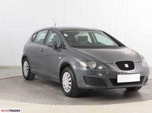 Seat Leon 1.2 103 KM 2010r. (Piaseczno)