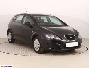 Seat Leon 1.6 103 KM 2010r. (Piaseczno)