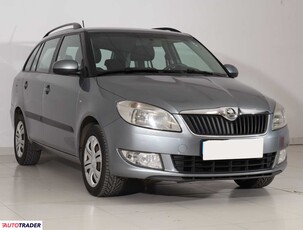 Skoda Fabia 1.2 84 KM 2013r. (Piaseczno)