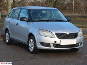 Skoda Fabia 1.6 73 KM 2010r. (Piaseczno)