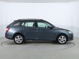 Skoda Fabia 2021 1.0 TSI 156788km Kombi