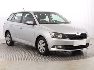 Skoda Fabia III , Salon Polska, Klima, Parktronic