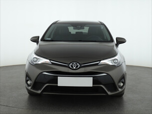 Toyota Avensis 2018 2.0 D