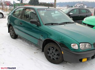 Toyota Corolla 1.4 benzyna 116 KM 1999r. (Harklowa)